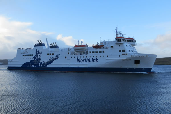 MV Hjaltland leaving Shetland