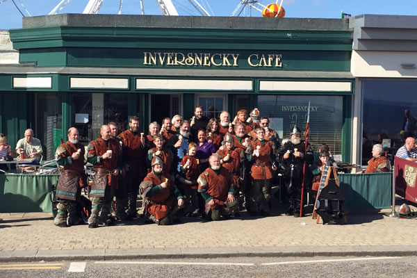 The 2015 Jarl Squad enjoy an ice cream afterwards