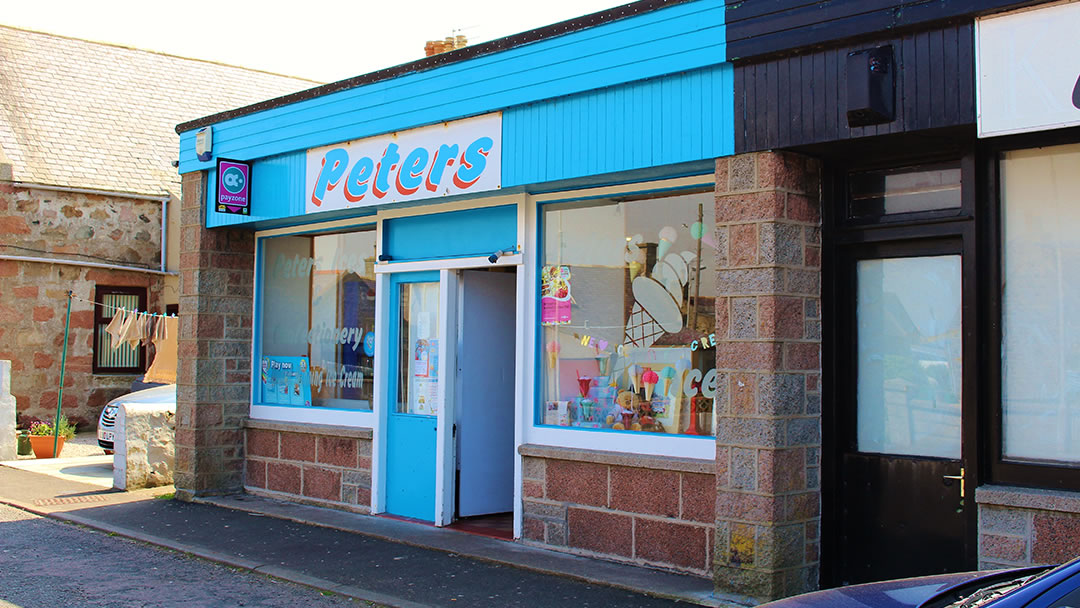 Peter's Ices in Cairnbulg