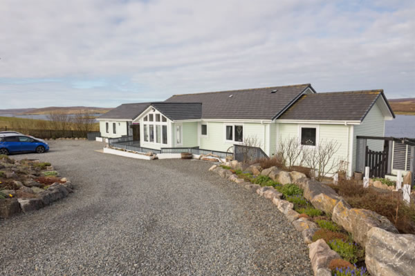 Maranatha Guest House, Skellister