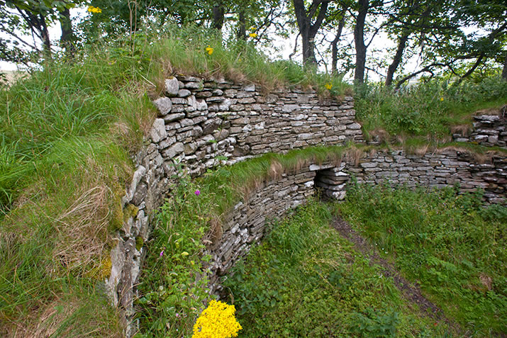 Dunbeath broch walls