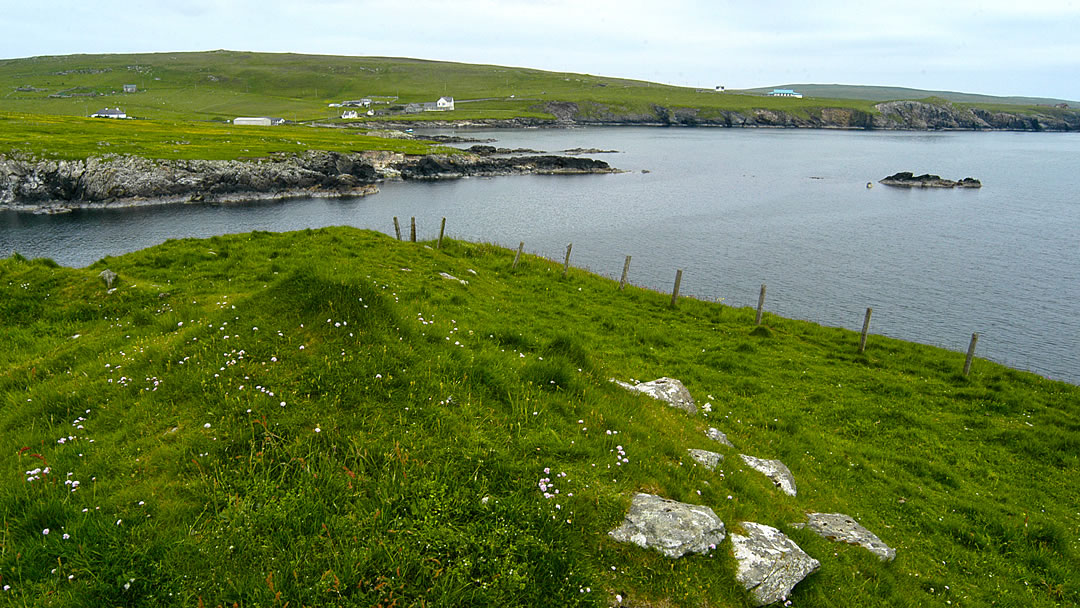 Wick of Houbie in Fetlar, Shetland