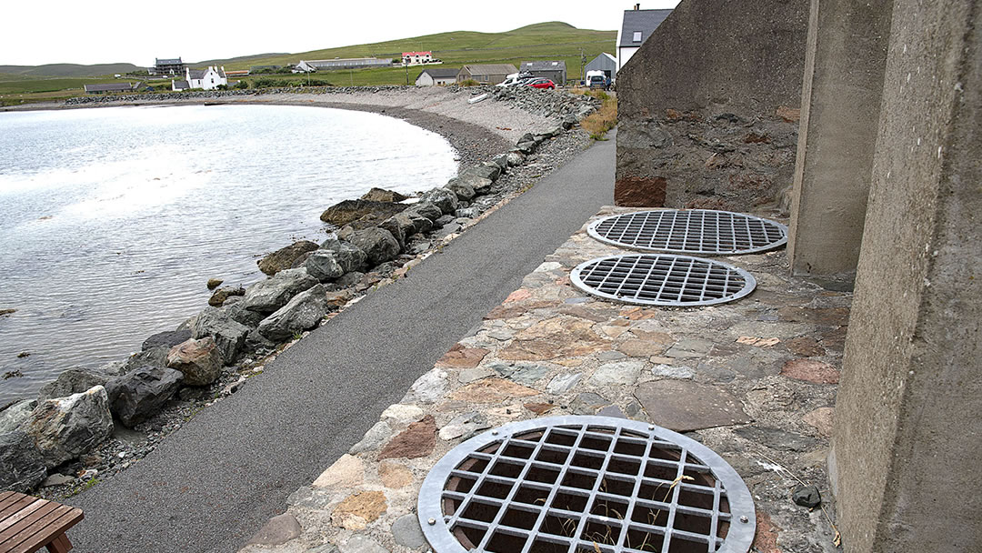 Cutch kettles in Hillswick, Shetland