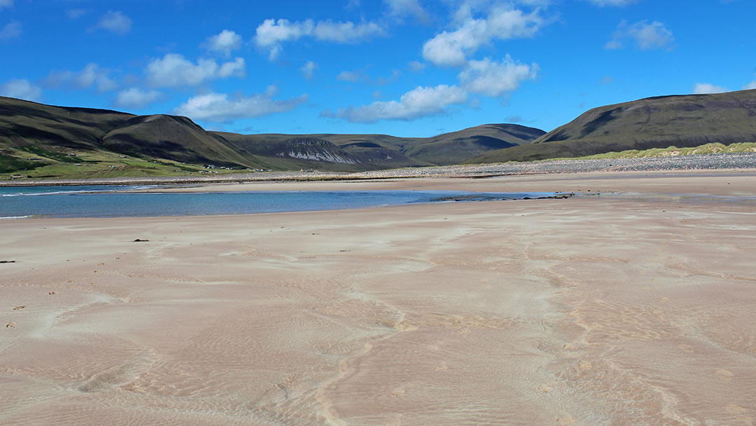 Looking back at Rackwick from the beach