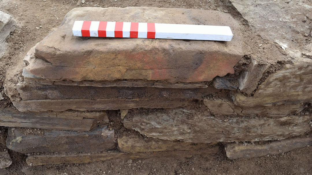 Painted stone at the Ness of Brodgar