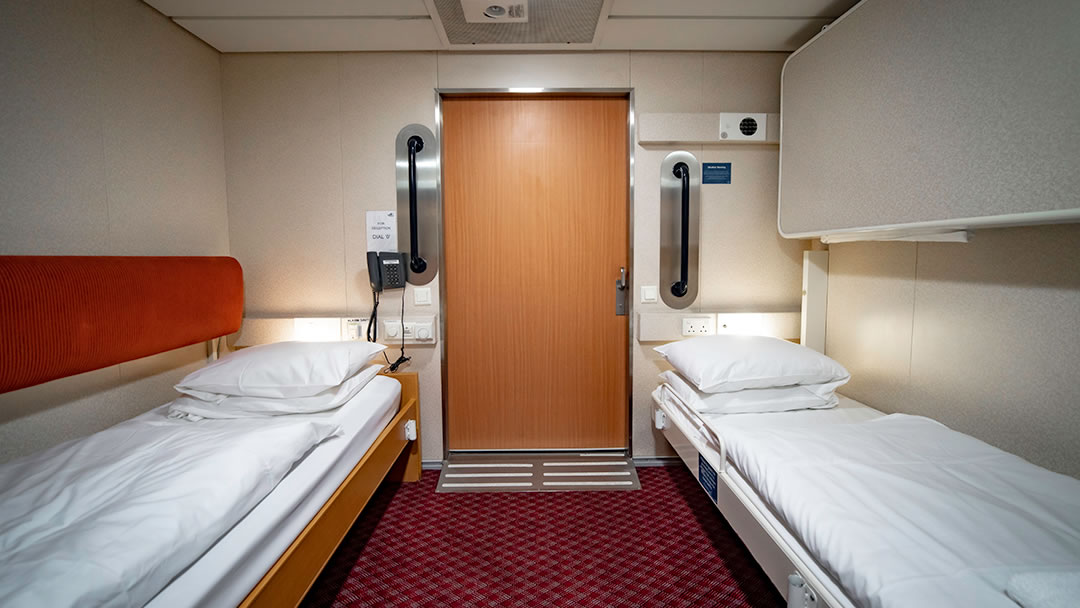 Accessible Inside cabin
