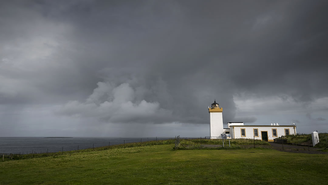 Duncansby Head Lighthouse in Caithness Credit VisitScotland Kenny Lam