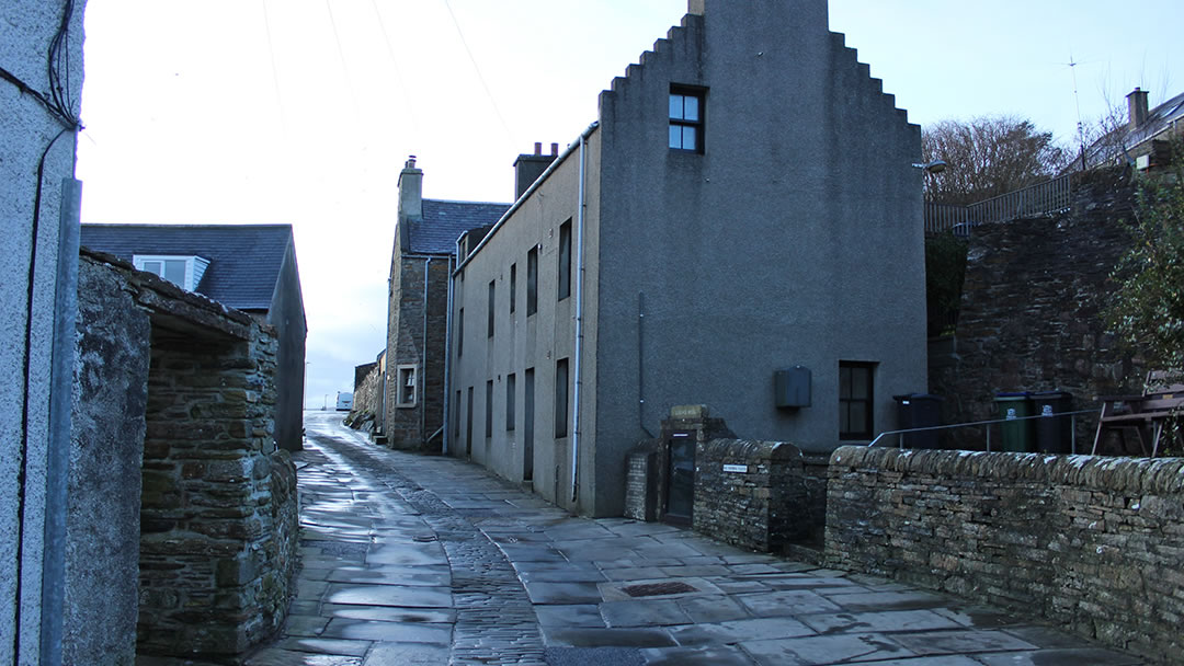 Login's Well in the south end of Stromness in Orkney