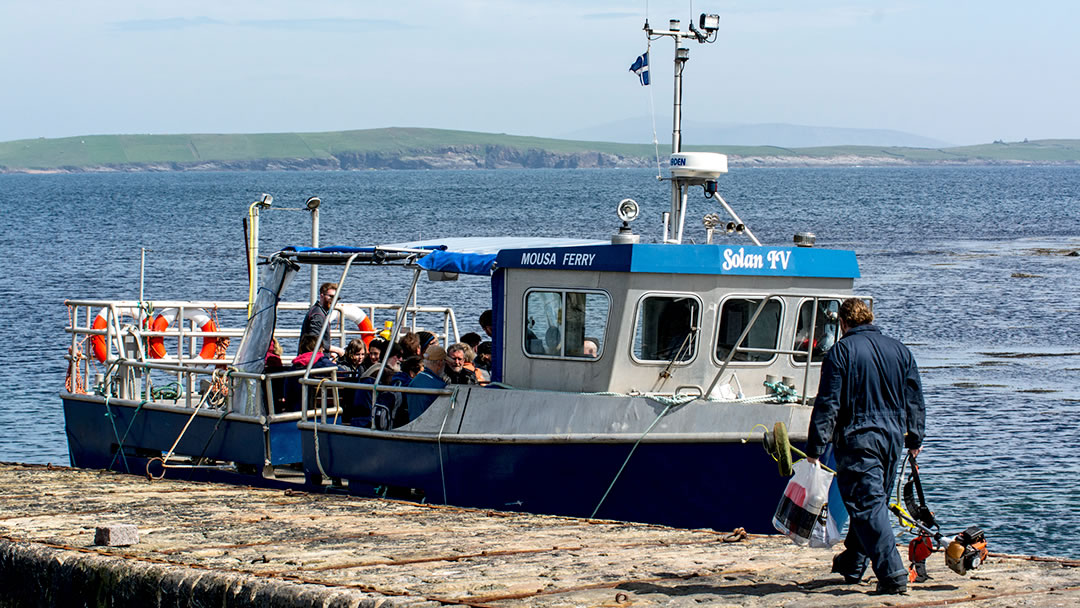 Ferry to Mousa at Sandsayre Pier, Shetland