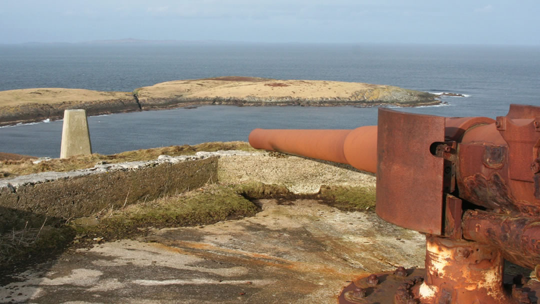 The gun on Score hill in Bressay