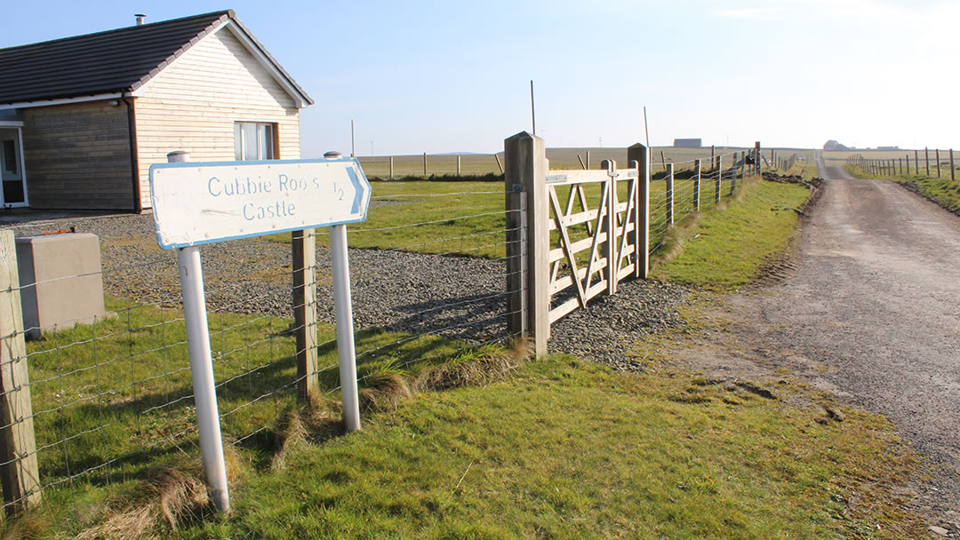 Signpost to Cubbie Roo's Castle 