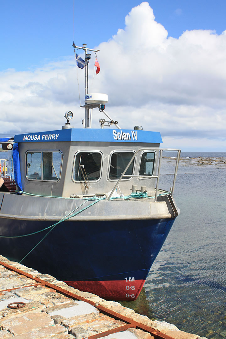 Mousa Ferry, Shetland
