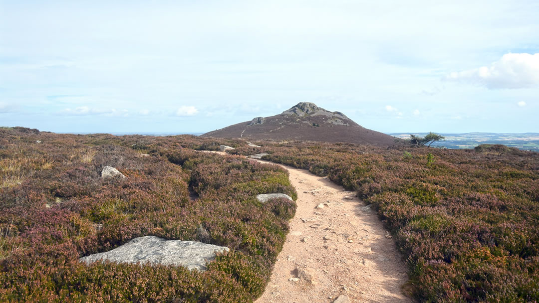 walk leading to Mither Tap peak