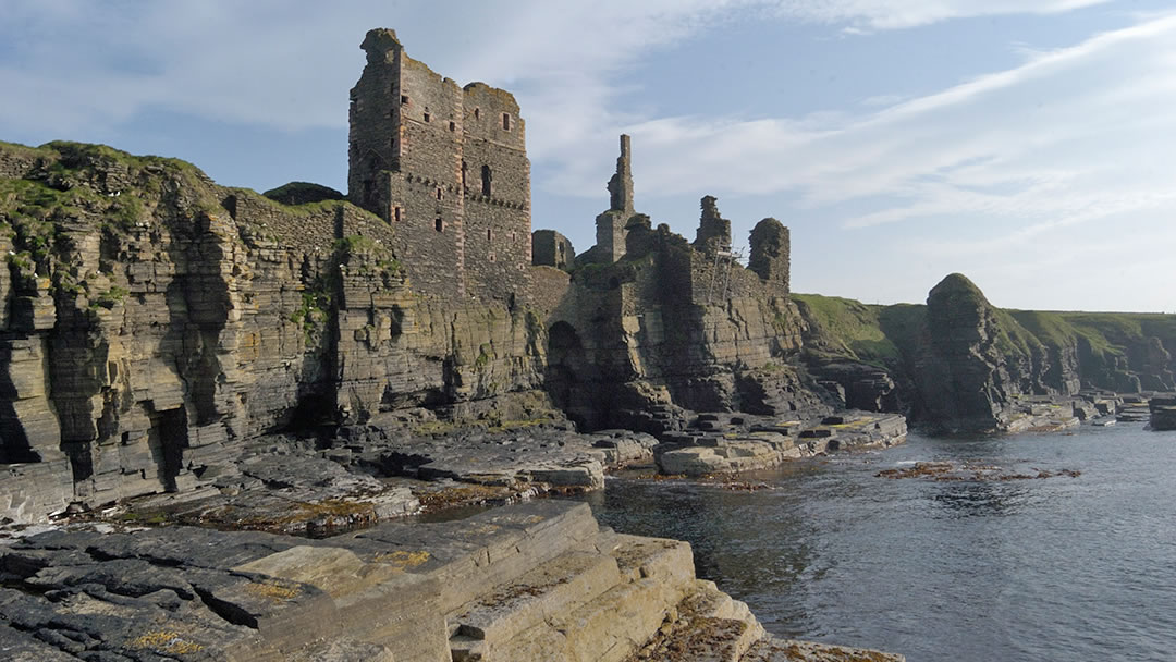 Castle Sinclair Girnigoe from the coast