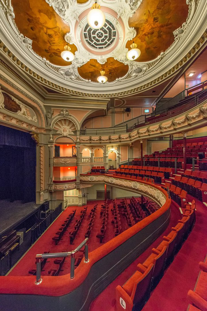 The Tivoli Theatre Aberdeen interior