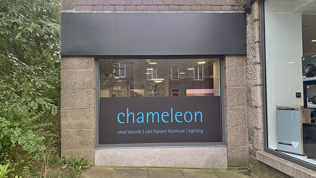 Chameleon shop