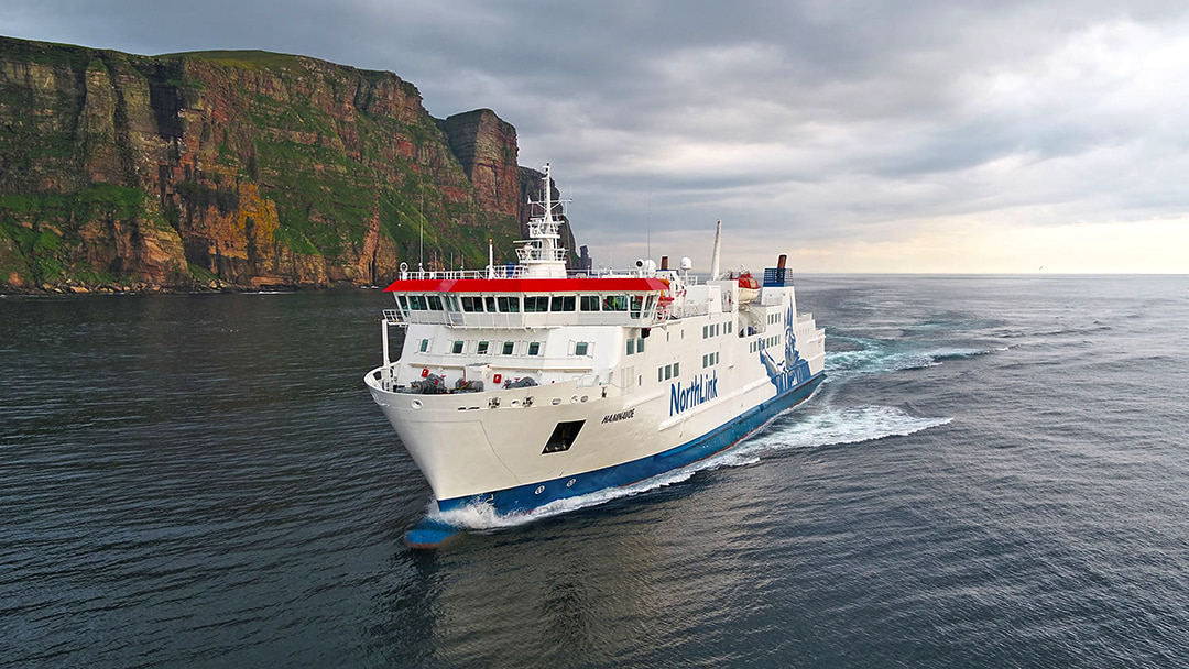 MV Hamnavoe sailing past the Old Man of Hoy