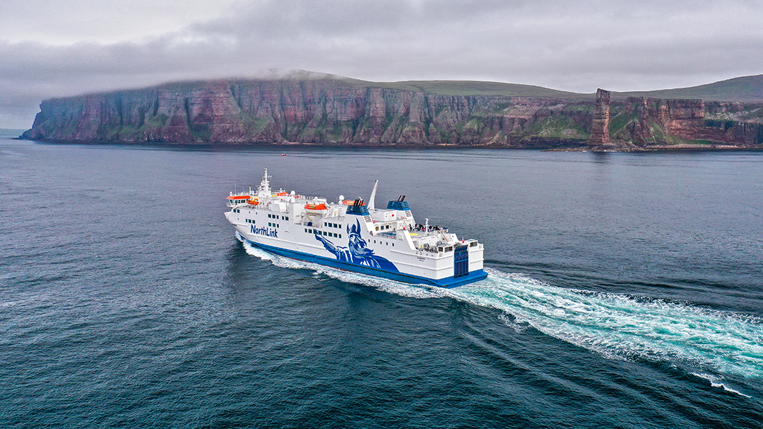 MV Hamnavoe sailing past the Old Man of Hoy