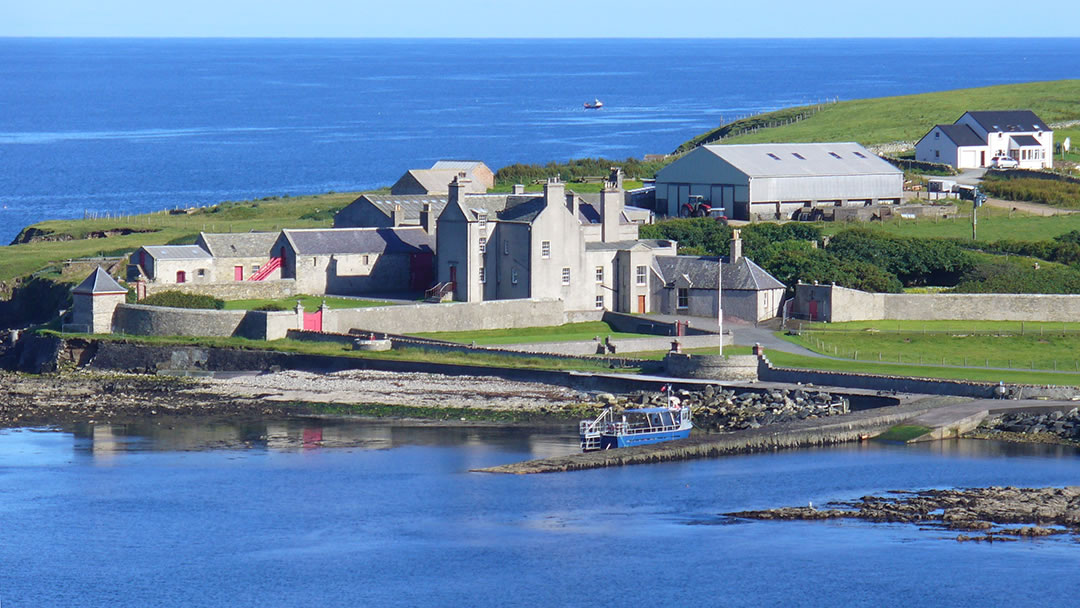 Sandsayre and Sand Lodge in Shetland from the north-west
