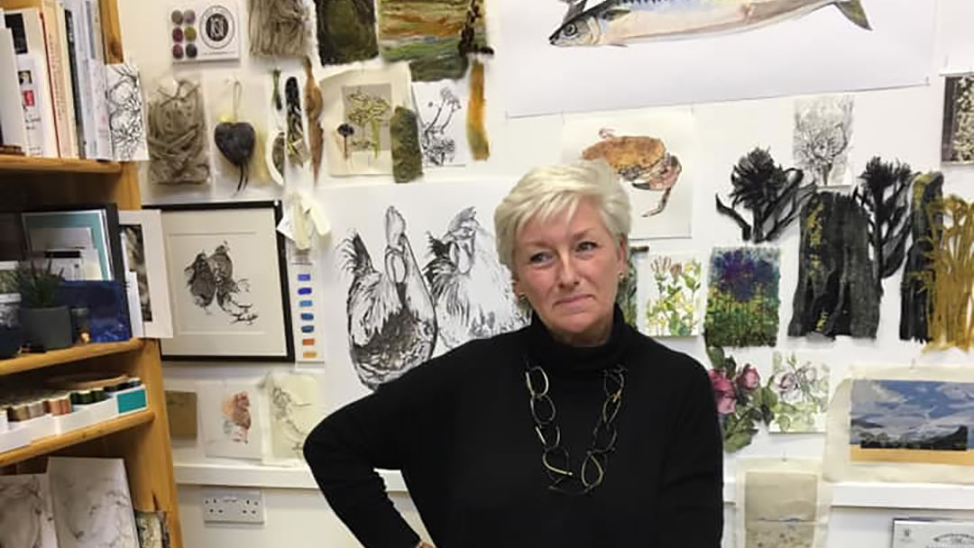Shetland Gallery - Shona Skinner at work