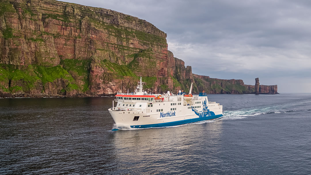 MV Hamnavoe sailing to the Orkney Islands