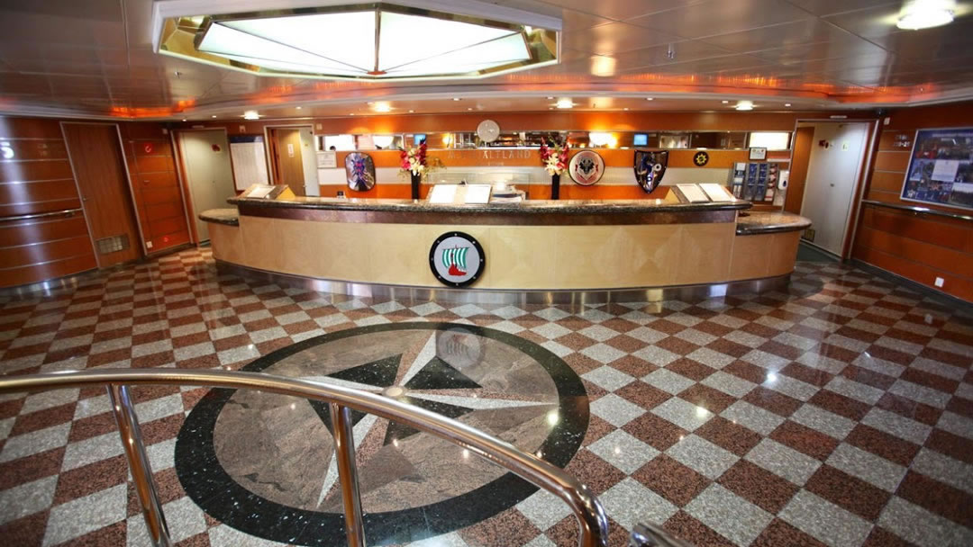 MV Hjaltland ship reception desk