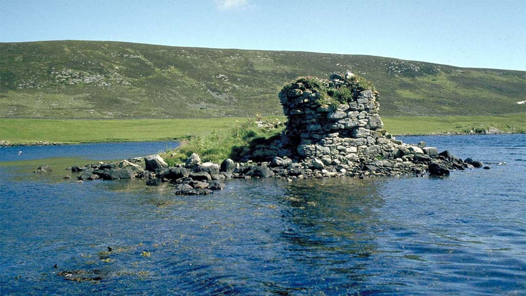 Strom loch castle