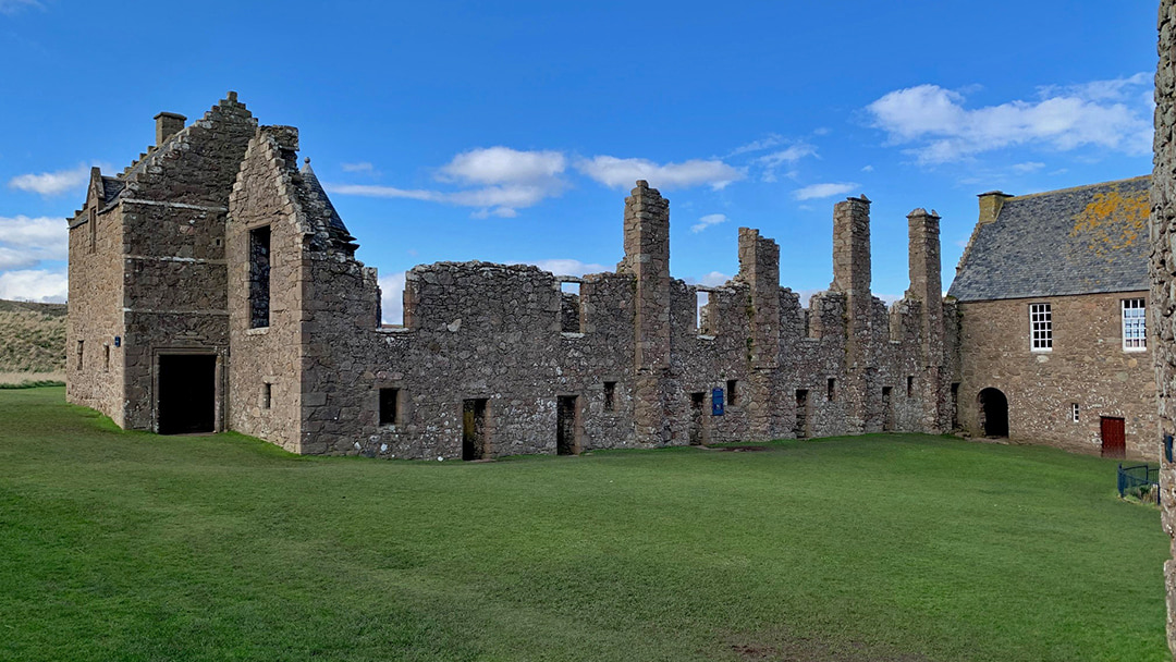 The west wing of the palace