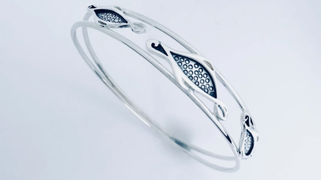 Selkies Bangle