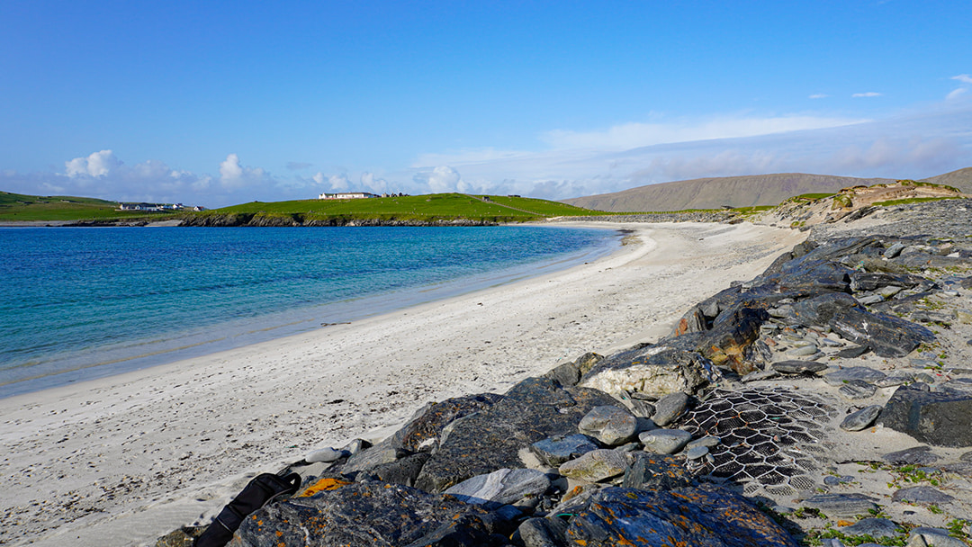 A stroll along the breathtaking Minn Beach