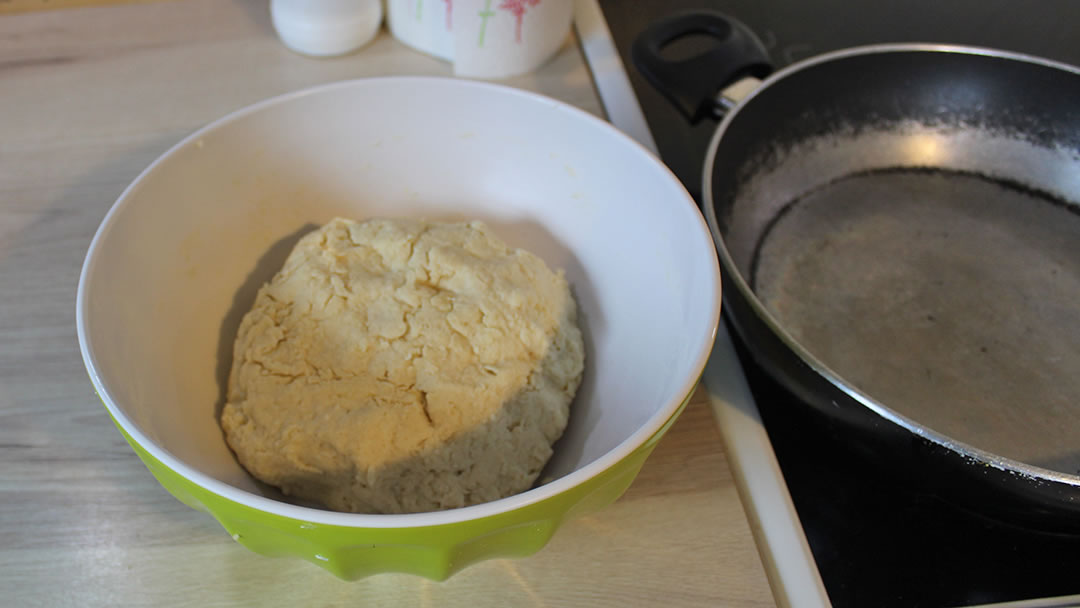 Floorie bannock dough