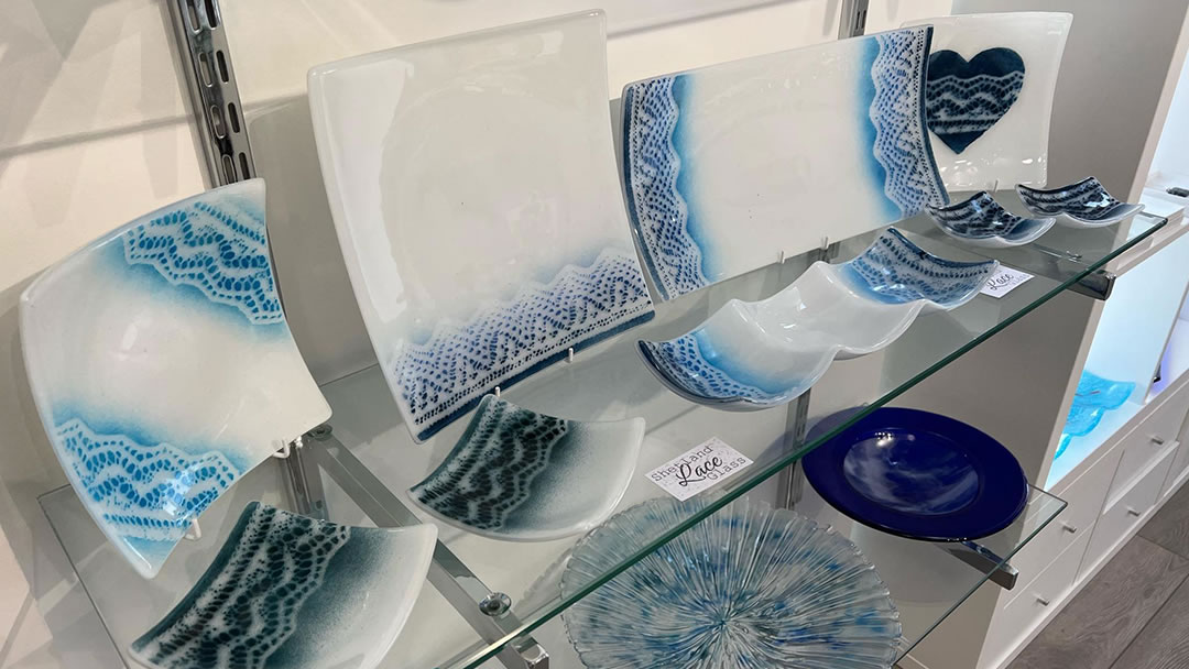 Shetland Lace collection by Glansin Glass