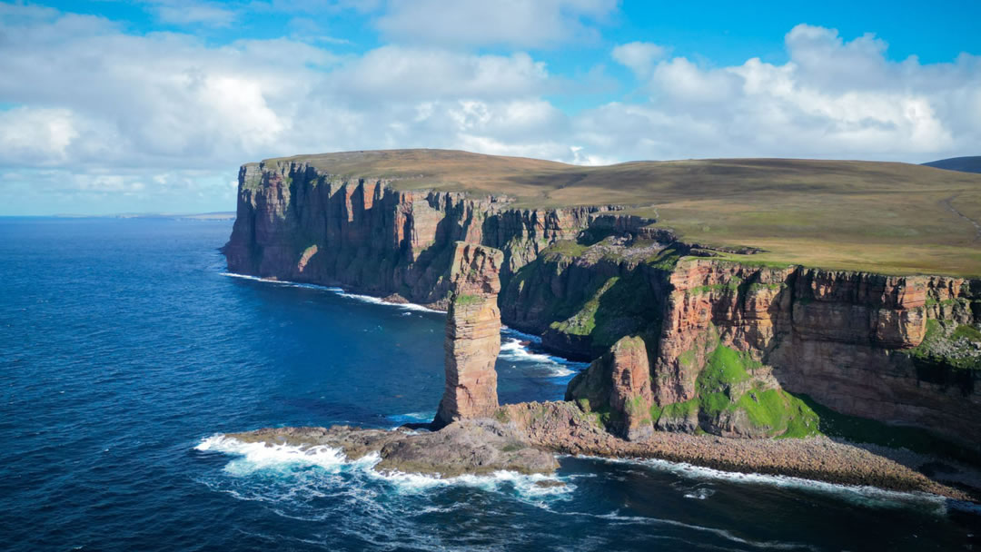 The amazing cliffs around the Old Man of Hoy