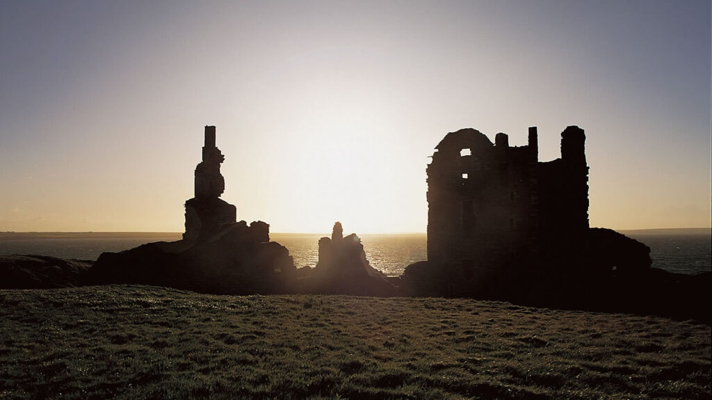 Castle Sinclair Girnigoe in Caithness at sunrise