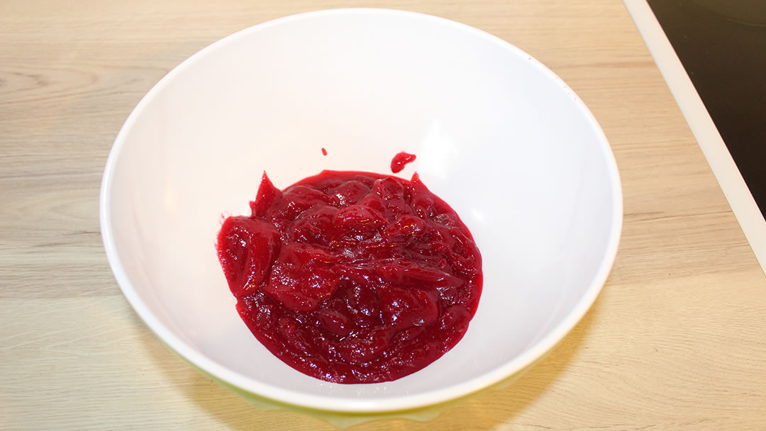 The cranberry sauce when finished
