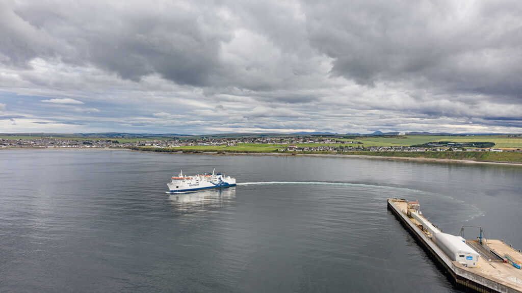 MV Hamnavoe leaves Scrabster in the north of Scotland