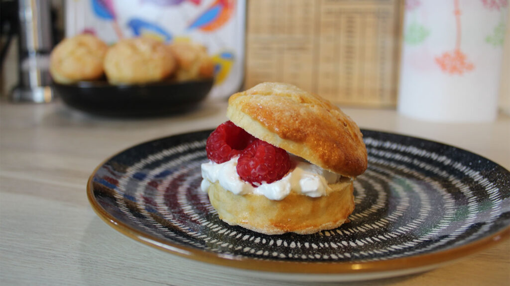 Lemonade and Cream Scones