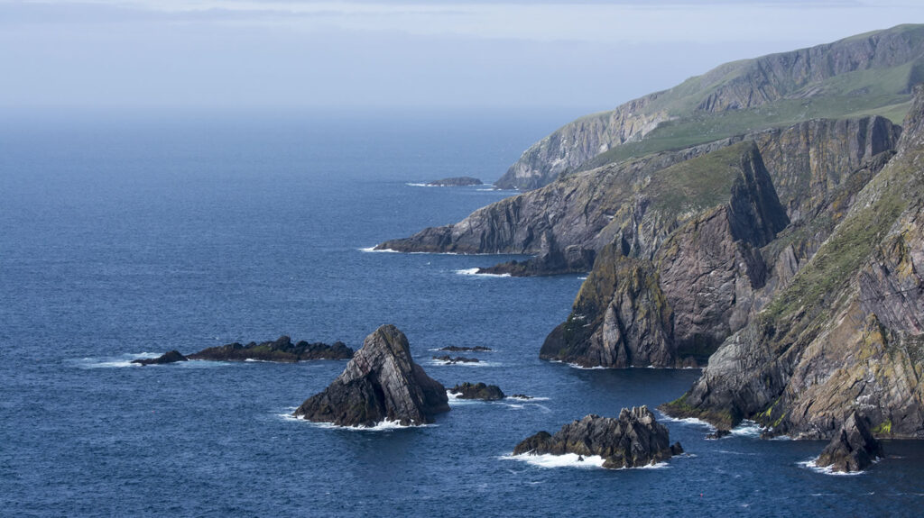 Shetland cliffs - Malcolm's Head in Fair Isle