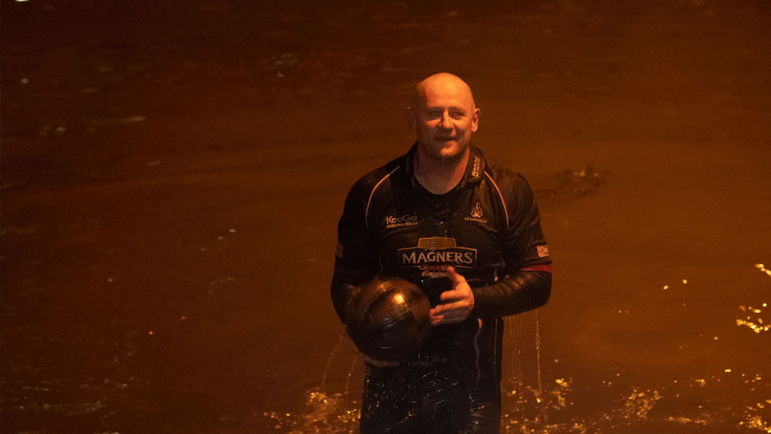 Ba New Year 2018 in the water