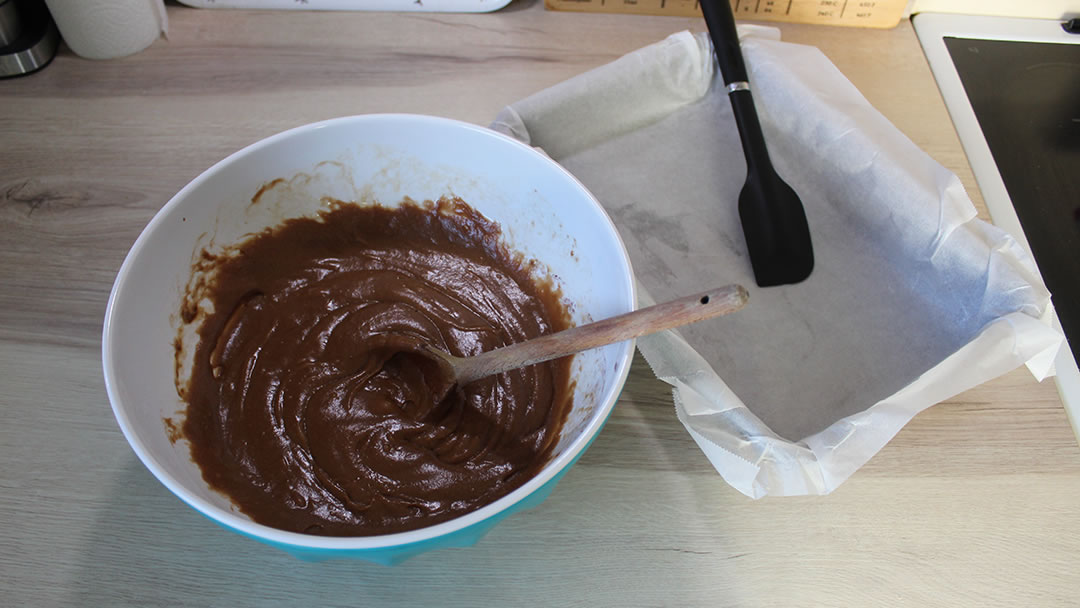 Cappuccino Squares cake mixture