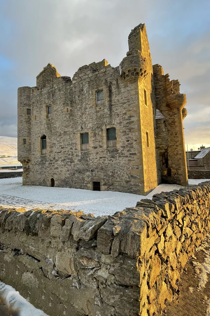 Scalloway Castle in the snow