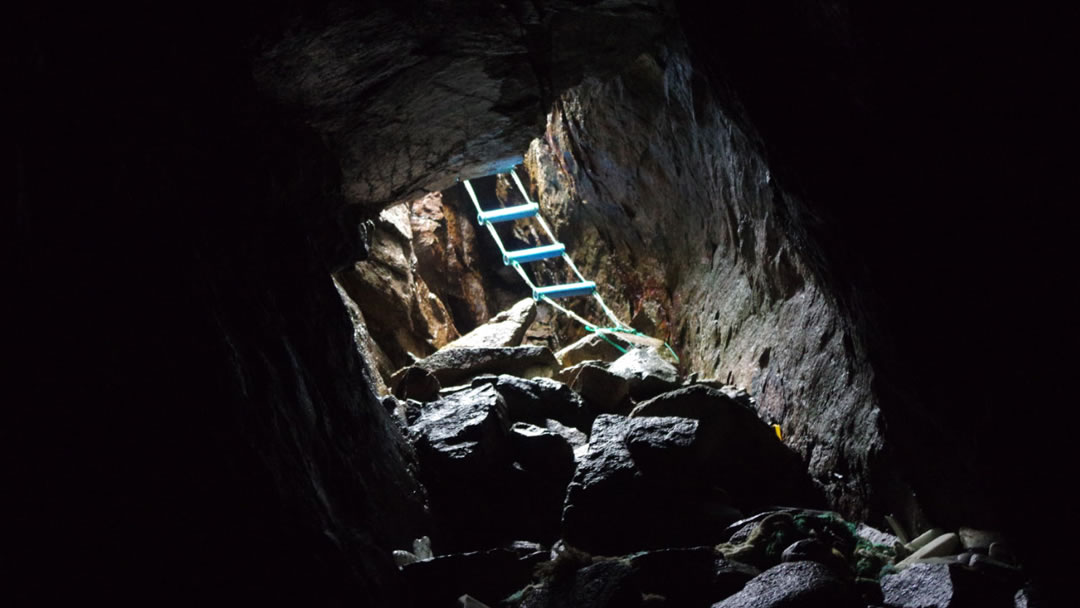 'Smuggler's Cave', Pundsar, Burra