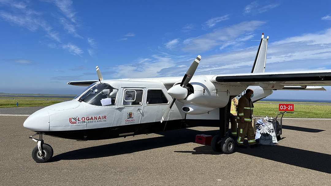 The plane to Papa Westray