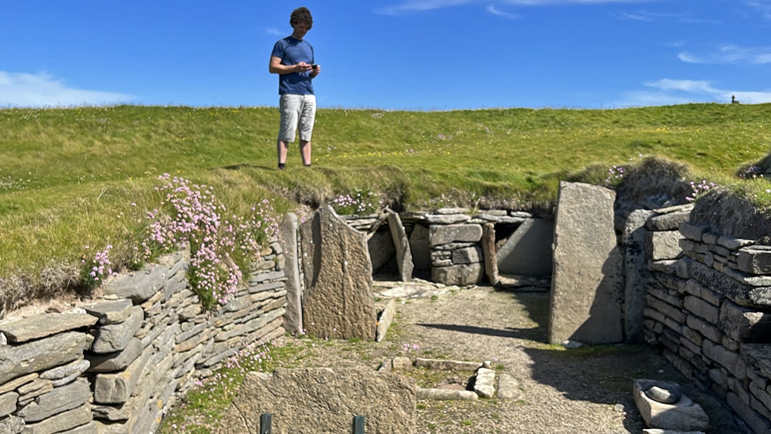 Exploring the Knap of Howar