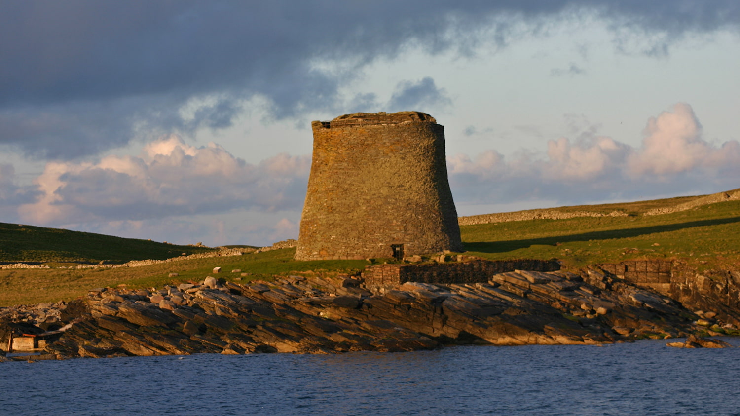 Robin McKelvie in Shetland: Exploring the magical Mousa Broch