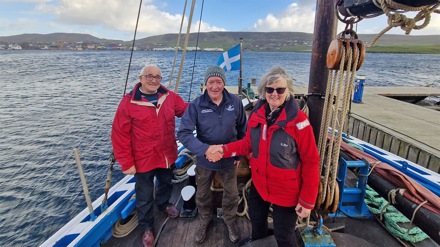 Serco NorthLink Ferries Supports New Mast for Swan