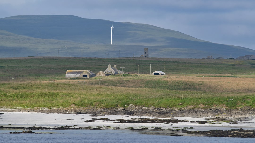 The island shore of Egilsay