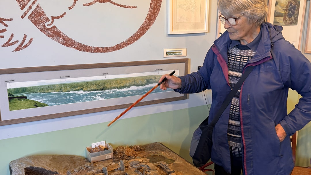 Freda tour of the Tomb of the Eagles