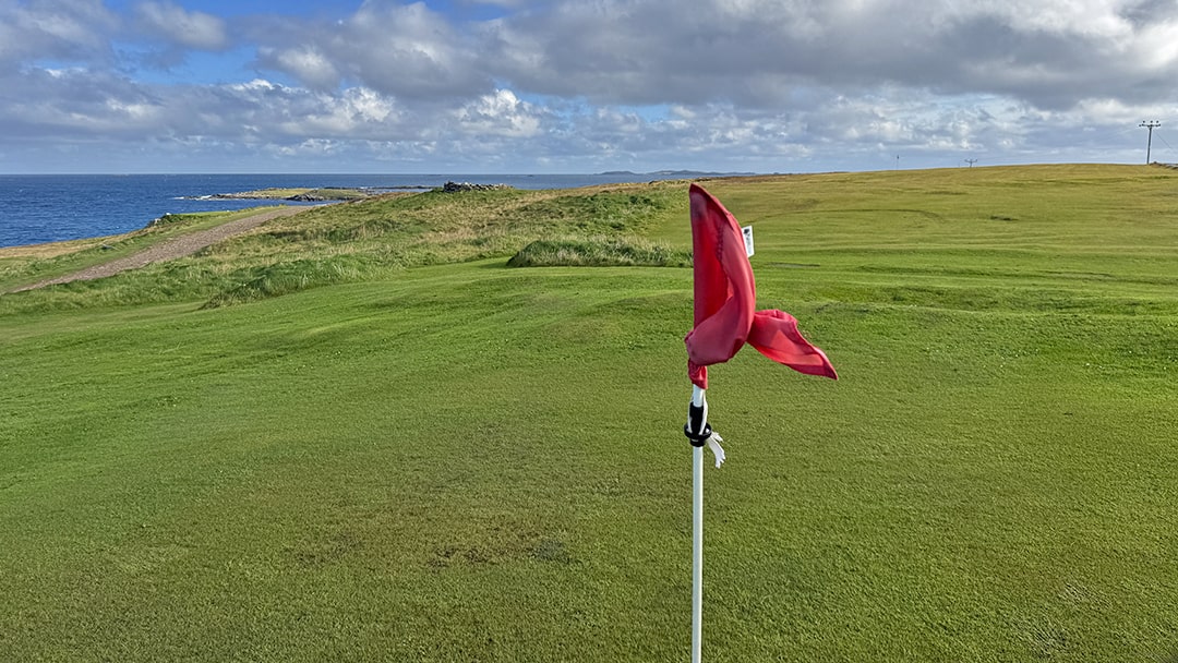 Golfing on Whalsay - the most northerly golf course in the UK