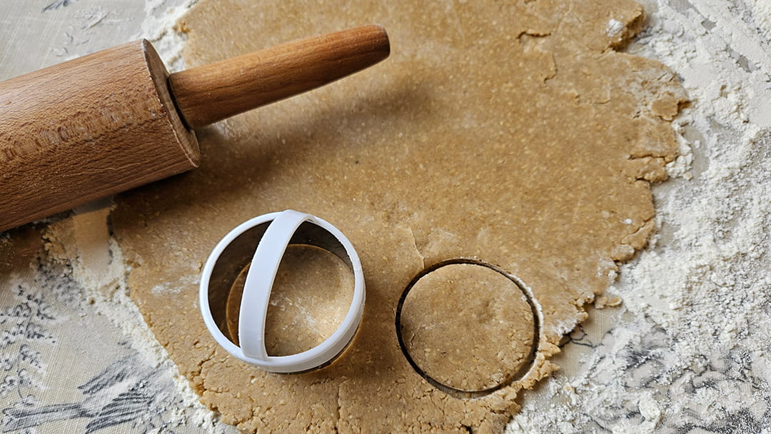 Roll out the mixture and cut into rounds